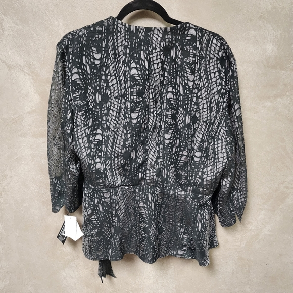 Alex Evening Black /Gray Side Tie Sheer Shell With Solid Black Lining Sx 1X NWT - Picture 4 of 16